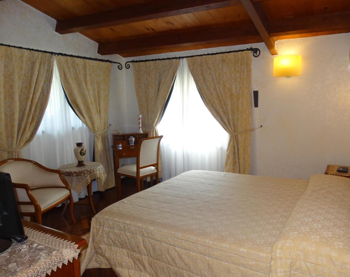 Hotel San Giuseppe Gerace Exterior photo